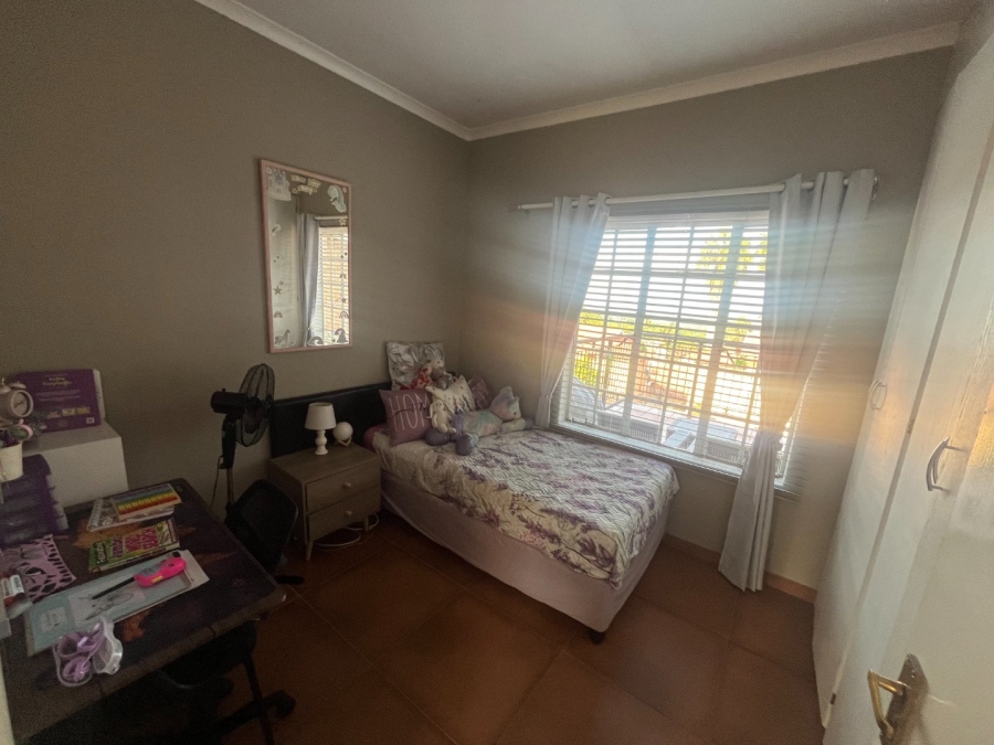 4 Bedroom Property for Sale in Safari Gardens North West